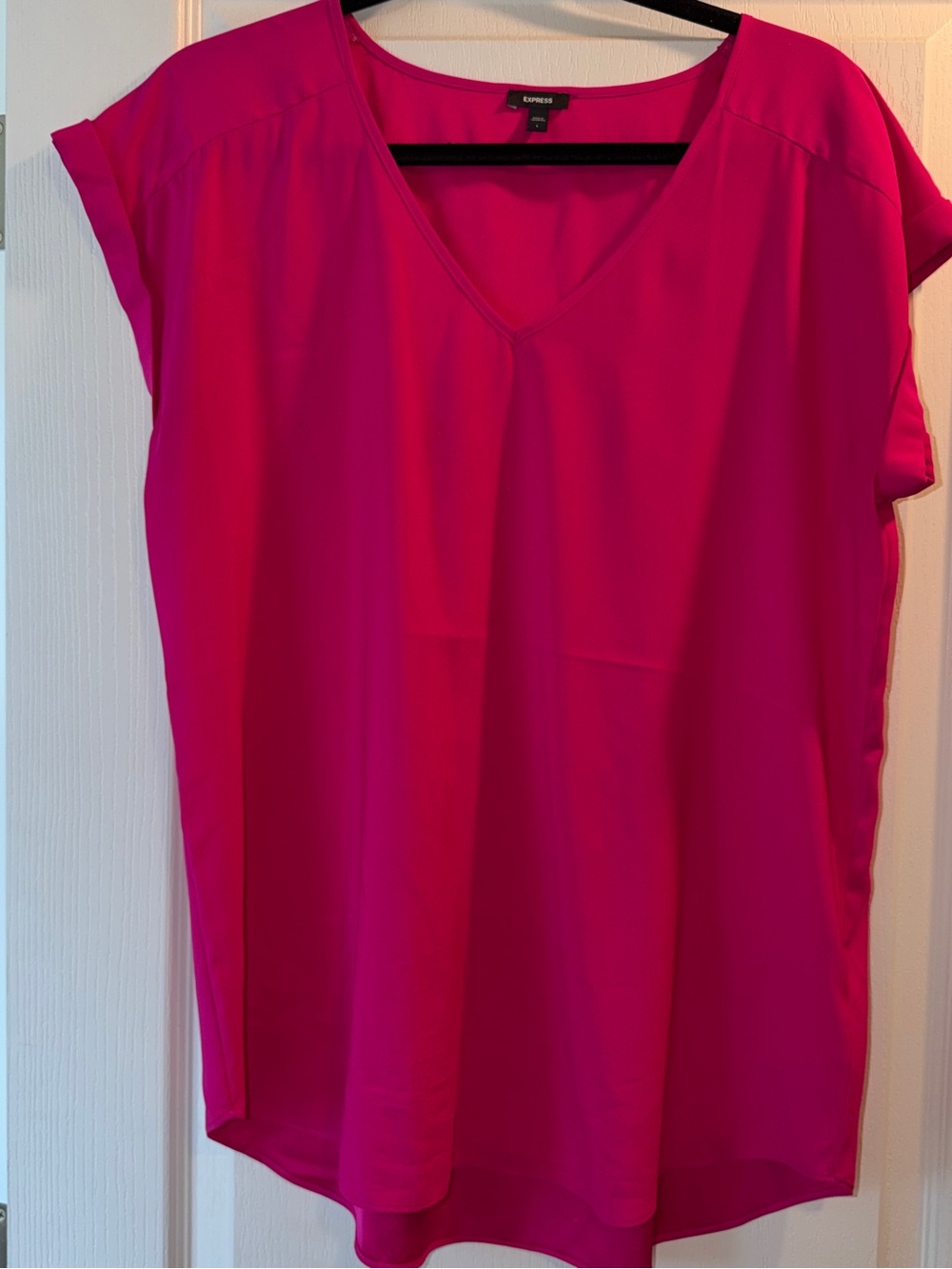 Express Women’s Bright Fuchsia V-Neck Blouse